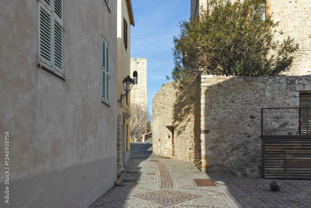 Obraz premium Panorama of port of town of Antibes, France