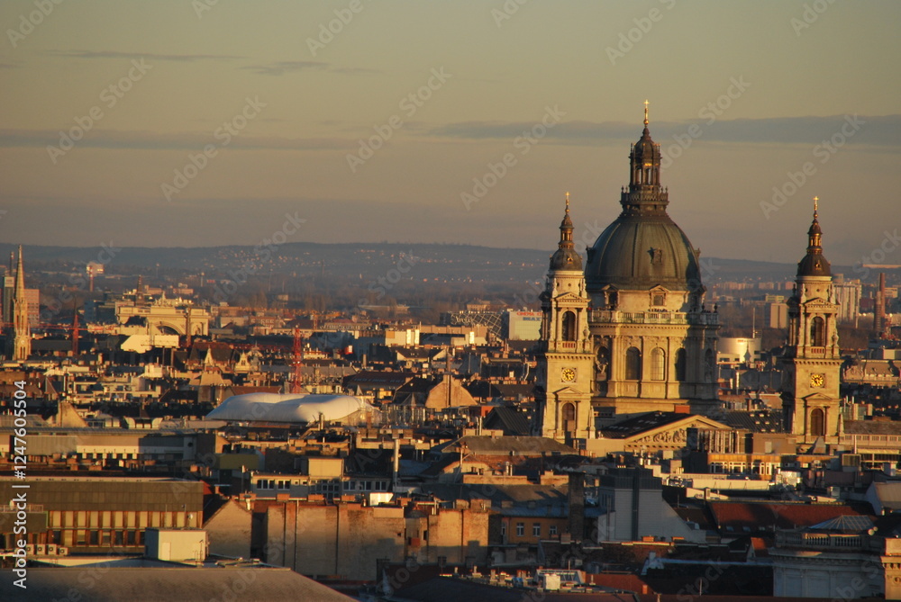 Obraz premium hungarian parliament budapest