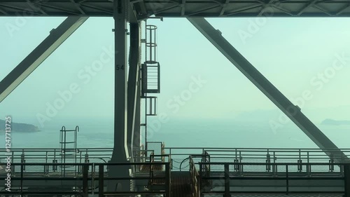 電車で渡る瀬戸大橋