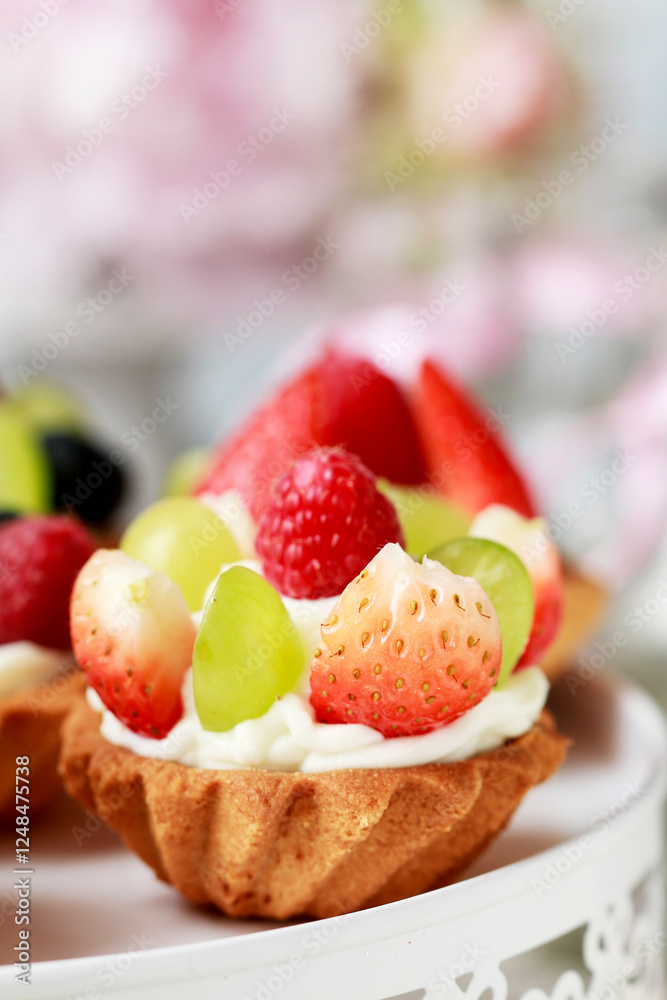 Cupcakes with fresh fruits for the party.