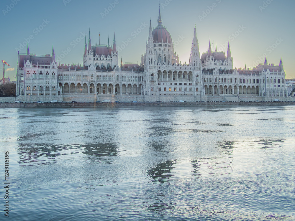 Fototapeta premium Old buildings of Budapest