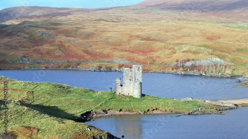 Ardvreck Castle, a ruined 16th Century castle on the shores of Loch Assynt, Sutherland, Highlands, Scotland, UK
