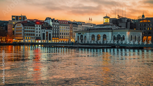 le pont de la machine au coucher du soleil, Genève