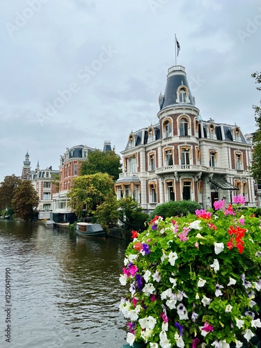 Wallpaper Mural parliament building in brussels belgium Torontodigital.ca
