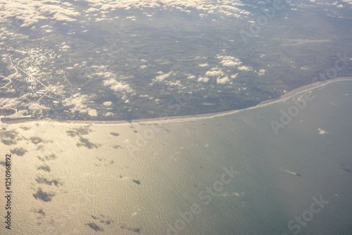 Obraz na płótnie London, United Kingdom, England, a view of a beach w salonie