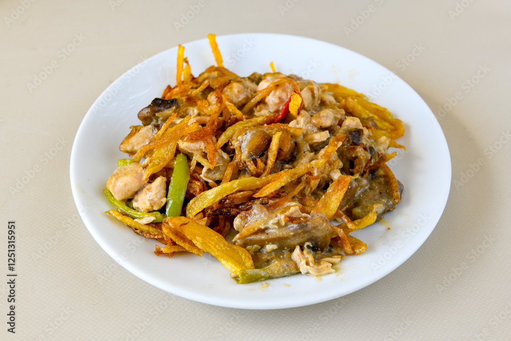 Sauteed chicken with carrots and peas ( Turkish ; Tavuk Sote ) Kori soslu, Kremali Mantarli, Meksika usulu tavuk. Sauteed chicken with carrots and peas ( Turkish ; Tavuk Sote ) Kori soslu, Kremali Mantarli, Meksika usulu tavuk.
