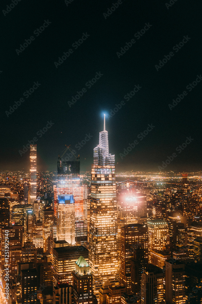 Fototapeta premium view at the edge in newyork city at night