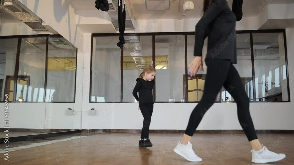 A woman conducts an innovative and dynamic training programdynamic fitness A woman conducts an innovative and dynamic training programdynamic fitness