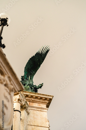 statue of the virgin mary