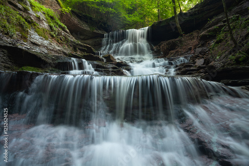 Hörschbachschlucht bei Murrhardt. Hinterer Wasserfall.