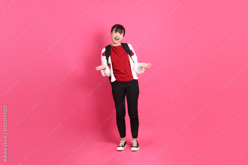 20s woman in red t-shirt
