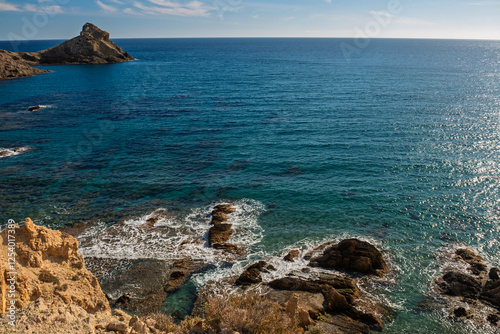 Cala de las Sirenas und Punta Baja im Naturpark del Cabo de Gata-Níjar, Provinz Almería, Autonome Gemeinschaft Andalusien, Spanien