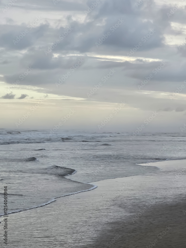 Obraz premium clouds over the sea