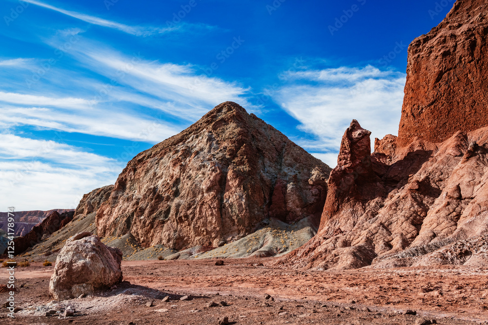 Obraz premium Red hills in the rainbow valley near San pedro de atacama