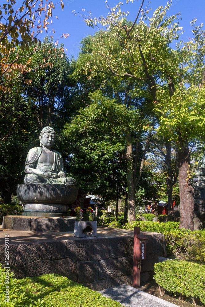 Buddha statue at a shrine in Tokyo, Japan Buddha statue at a shrine in Tokyo, Japan