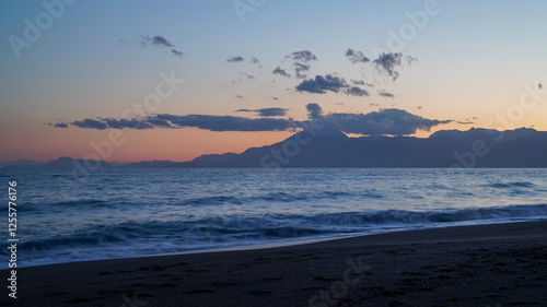 Fototapeta Naklejka Na Ścianę i Meble -  sunset on the coast of Antalya, Turkey