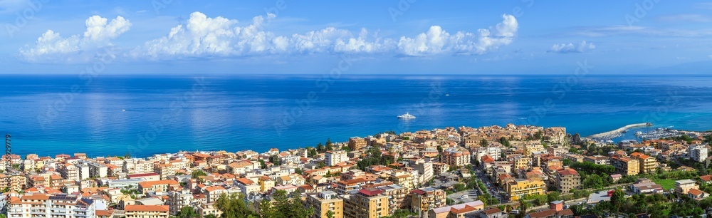 Tropea, Tyrrhenian Sea, Calabria, Italy, Europe Tropea, Tyrrhenian Sea, Calabria, Italy, Europe