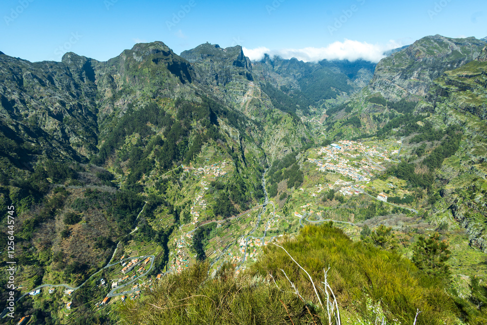 Naklejka premium aerial view of Madeira island