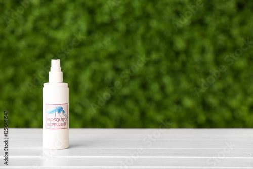 Spray bottle of mosquito re...
