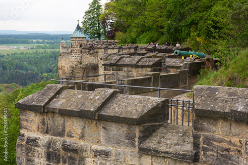Mury twierdzy Königstein