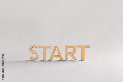 Word START on grey background
