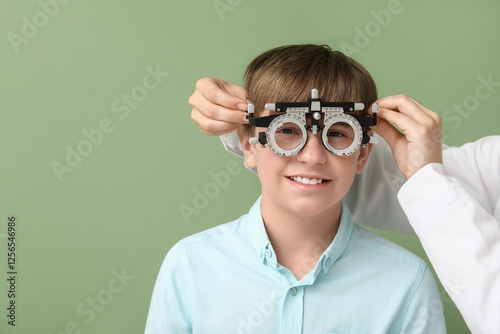 Female ophthalmologist cust...