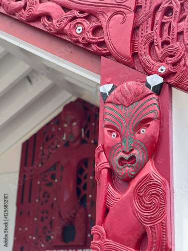 Obraz na płótnie Maori decoration on the rwall of Te Tiriti O Waitangi Marae in the Bay of Island w salonie