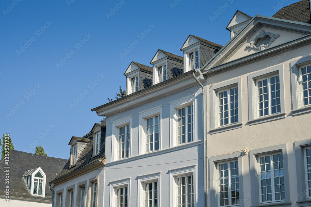 Obraz premium Altbauten, Karl-Marx-Straße, Altstadt, Trier, Rheinland-Pfalz, Deutschland