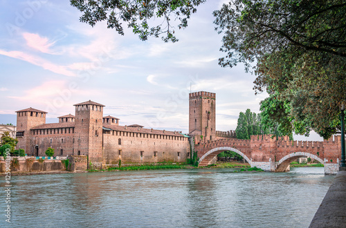Museo di Castelvecchio and Castel Vecchio Bridge, a medieval fortified bridge that spans river Adige in Verona, Veneto, Italy.