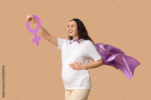 Young pregnant woman with s...