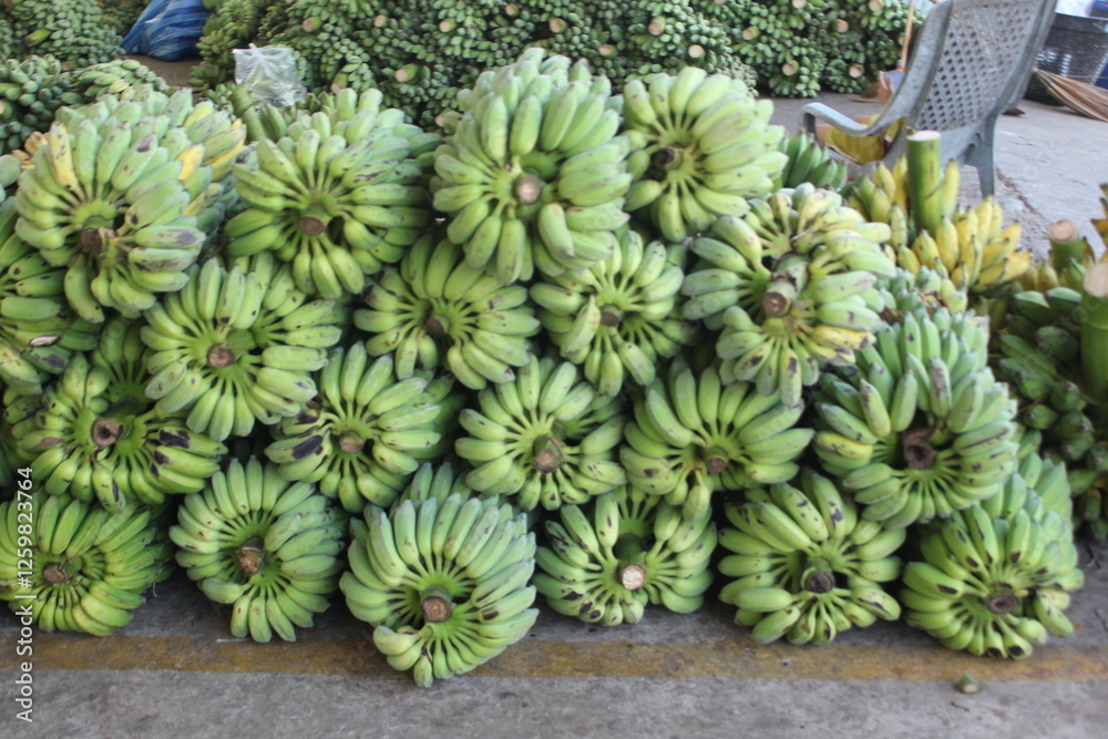 A fresh market is a place where consumers can purchase fresh, locally sourced, and seasonal food products. These markets typically offer a variety of fresh produce, including fruits, vegetables, meat, A fresh market is a place where consumers can purchase fresh, locally sourced, and seasonal food products. These markets typically offer a variety of fresh produce, including fruits, vegetables, meat,