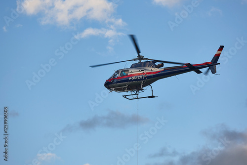 Obraz na płótnie Helicopter rescue team training simulation. Austria police division w salonie