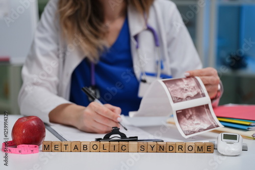 Obraz na płótnie A healthcare professional examines metabolic syndrome using visual aids and tools for better understanding w salonie