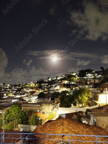 Luar
