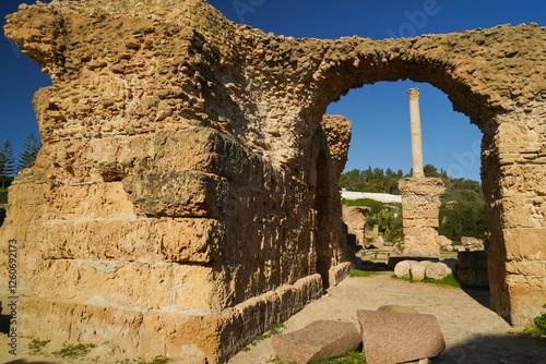 Il complesso archeologico con i resti delle Terme di Antonino, Area archeologica di Cartagine, Cartagine, Tunisia, Nord Africa photo