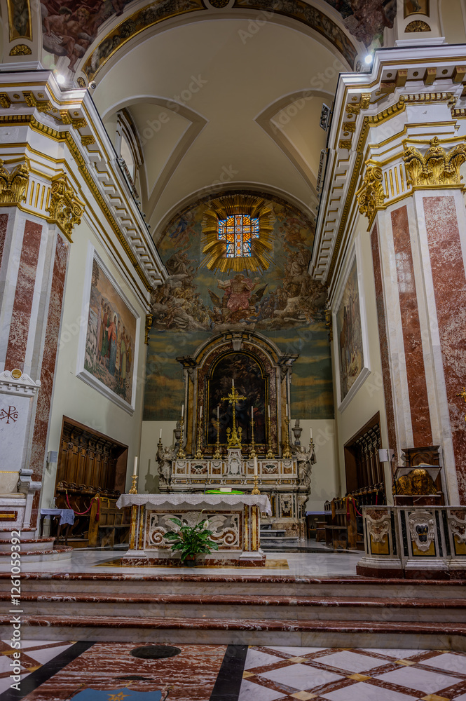 Fototapeta premium Isernia. The Cathedral of St. Peter the Apostle 1024