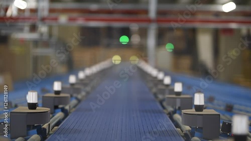 Wallpaper Mural Cardboard Box Tilting on Automated Sorting System Torontodigital.ca