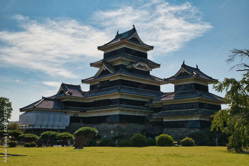 Fototapeta premium Photograph of the entrance of the matsumoto castle or raven castle, (Matsumotojō). Nagano prefecture, Japan.