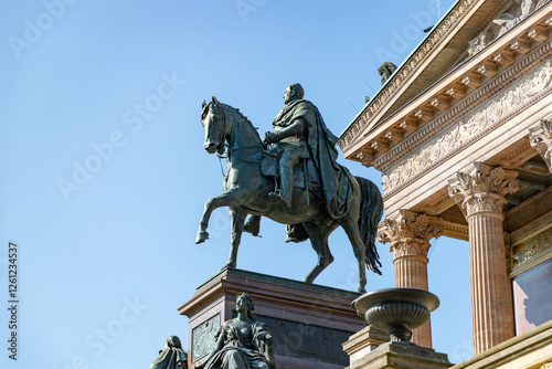 Obraz na płótnie Equestrian Statue of Frederick William IV w salonie