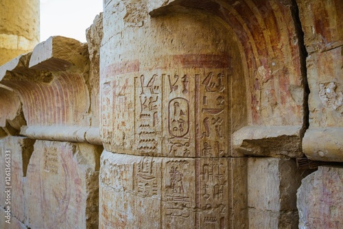 Фотография Mortuary Temple of Hatshepsut, Hatshepsut Temple, Luxor, Egypt