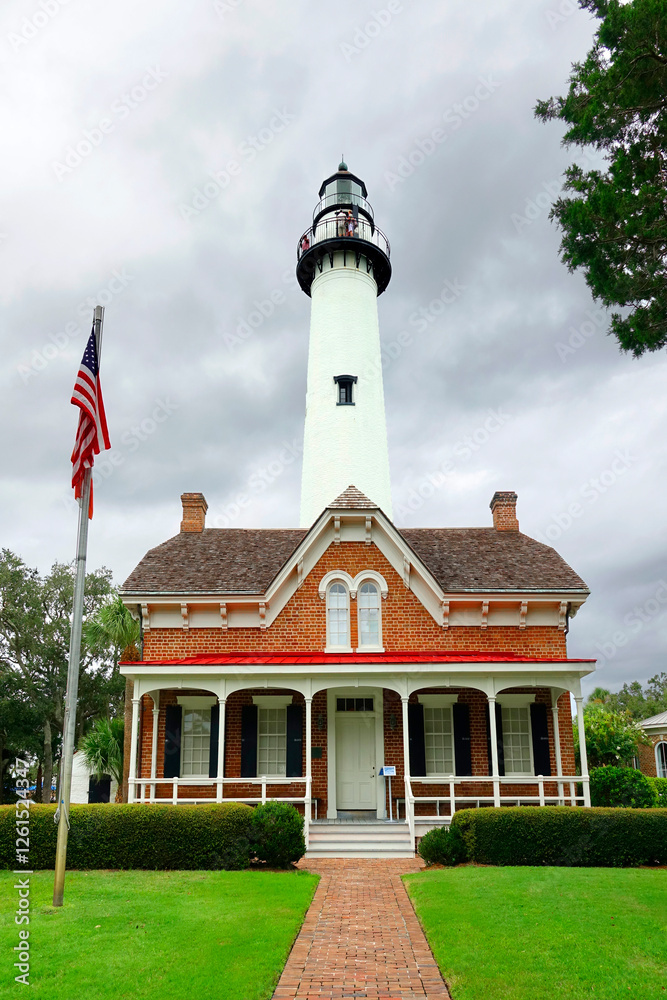 Obraz premium The St. Simons Island Light is a lighthouse on the southern tip of St. Simons Island, Georgia, United States. Created 08.28 .24