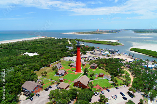 The Ponce de Leon Inlet Light is a lighthouse and museum located at Ponce de León Inlet in Daytona. Florida. . Created 11.28.24