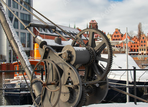 ship lifting mechanism in the old town
