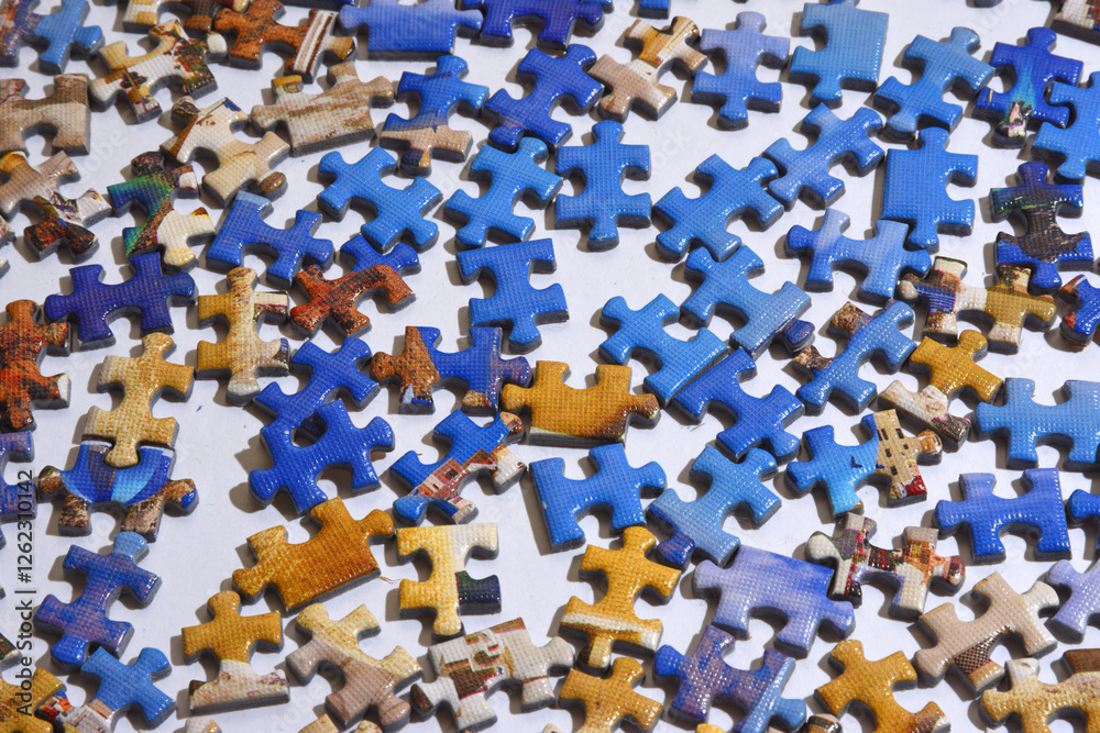 Obraz premium Jigsaw pieces on white background 