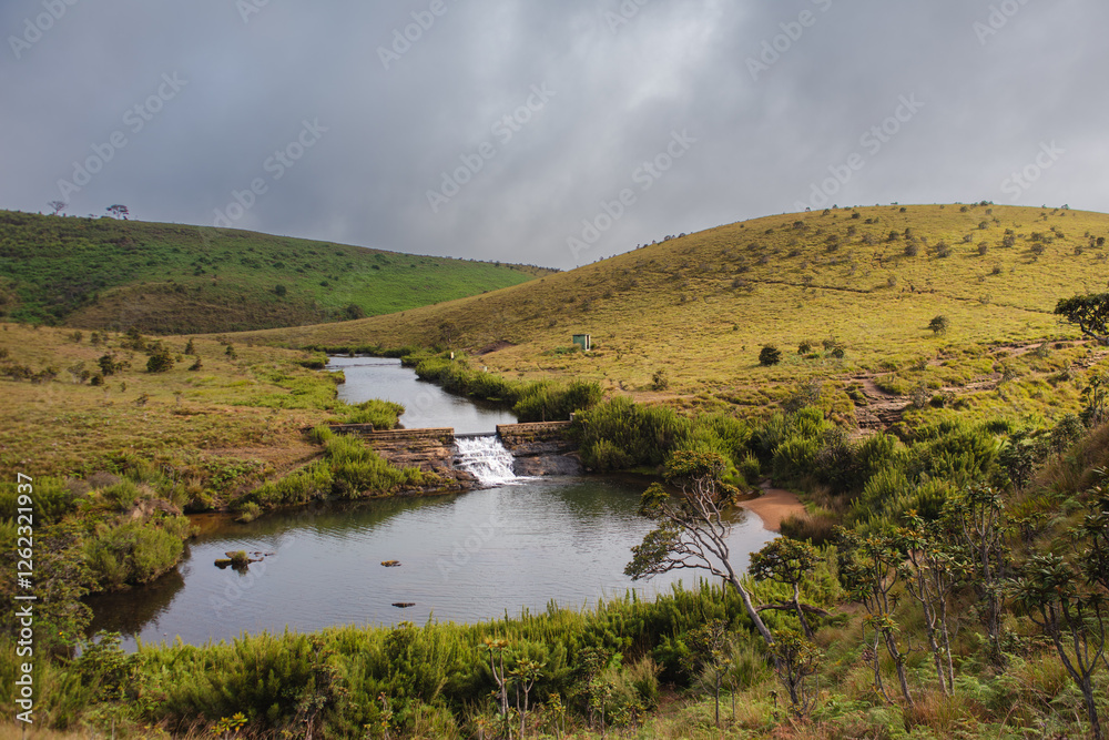 Fototapeta premium landscape with river and mountains