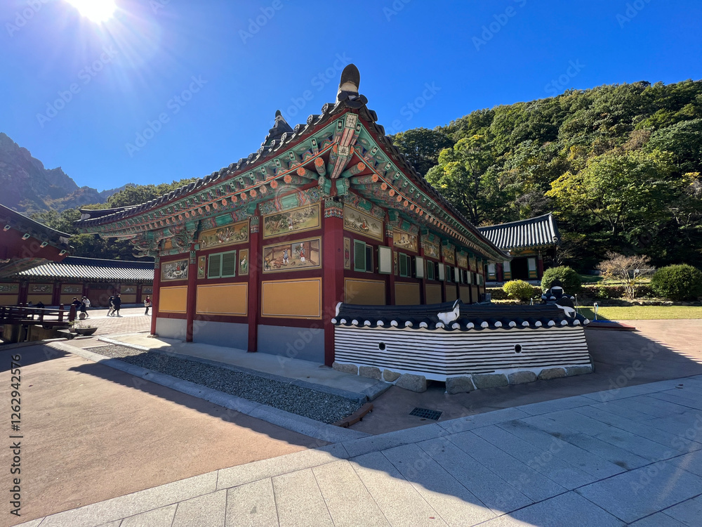 Sinheungsa in Seoraksan National Park