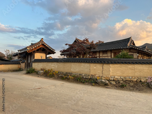 Obraz na płótnie Housing at Andong Hahoe Folk Village w salonie
