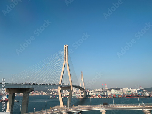 Obraz na płótnie Harbor and highway in Busan w salonie