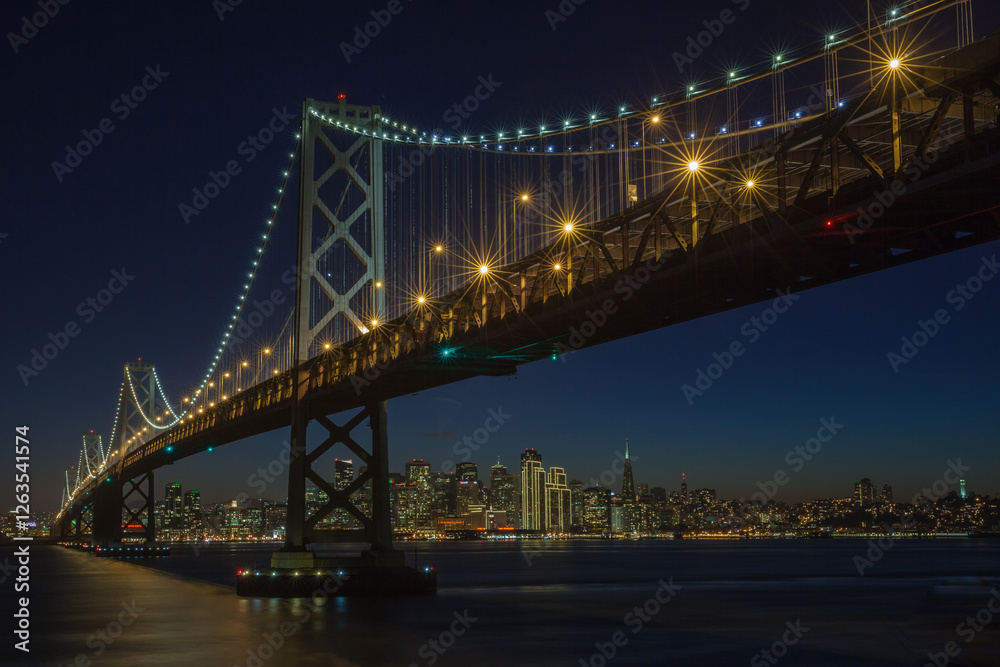 Fototapeta premium The Bay Bridge and the SF Skyline - 3