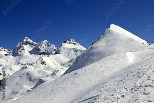 Obraz na płótnie Punta Fallnere (2763 m) in winter belongs to the Chamois ski area in the Alps, Aosta Valley, Italy w salonie